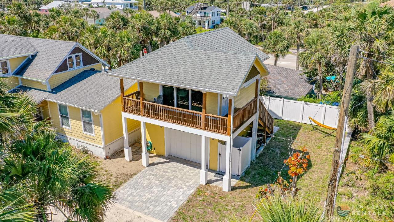 Dog Friendly Loft Steps From Beach With Gas Barbecue Grill And Upstairs Deck! New Smyrna Beach Exterior photo